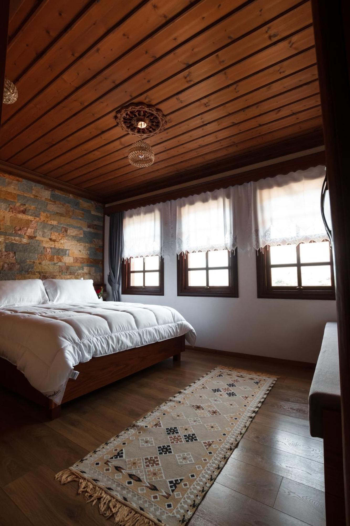 Hotel Pashai Gjirokastër Exterior foto